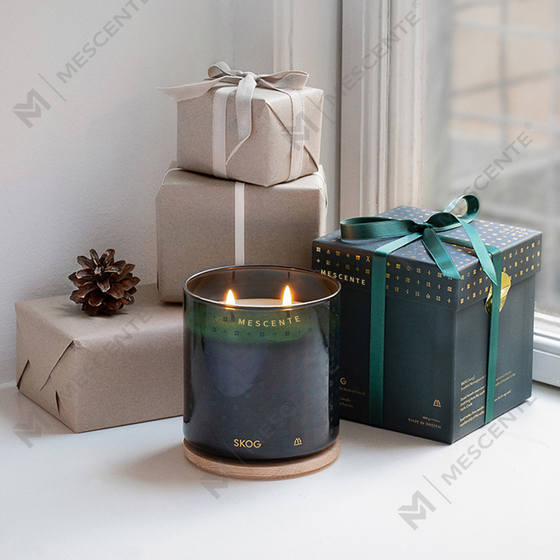 Qualifying Top, Middle, and Base Notes in a Perfume Scented Candle