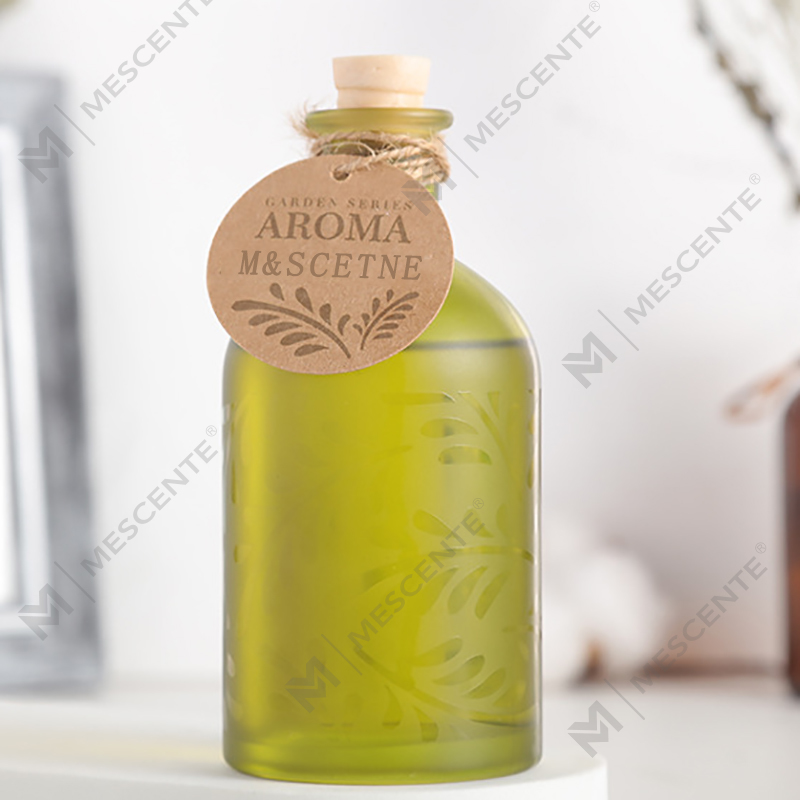 M&Scent Luxury Custom Private Label Glass Bottle Flower Liquid Reed Diffuser With Gift Box