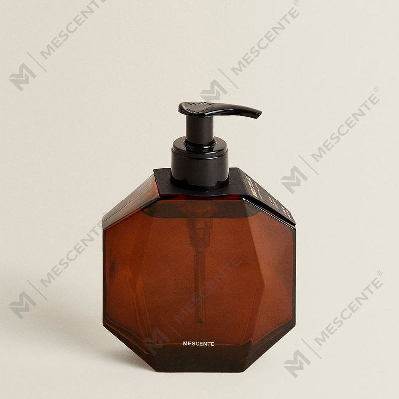 Private Label Essential Oil Room Spray with Box M&scent Custom Luxury Room & Linen Air Fresheners Glass Bottle, Color Box Liquid