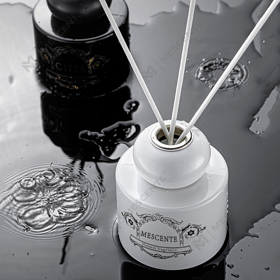 M&Scent luxury private label candle aroma scented candle reed diffuser with box packaging